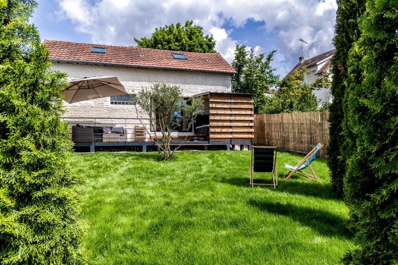 L'Atelier D'Odile Villa Bourges Luaran gambar